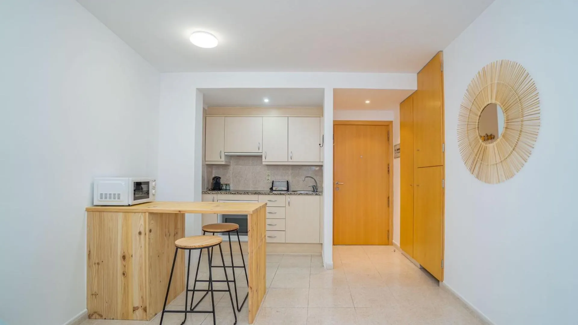 Milenial Immo Peralada 3A - Acogedor Apartamento En El Centro De Figueres, A Unos Pasos Del Museo Dali 0*, Figueras Espagne